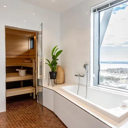 35th Floor Executive Penthouse W Private Appartement *