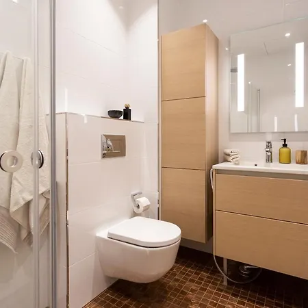35th Floor Executive Penthouse W Private